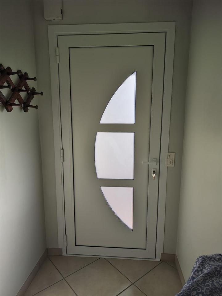 Pose porte d'entrée Isère